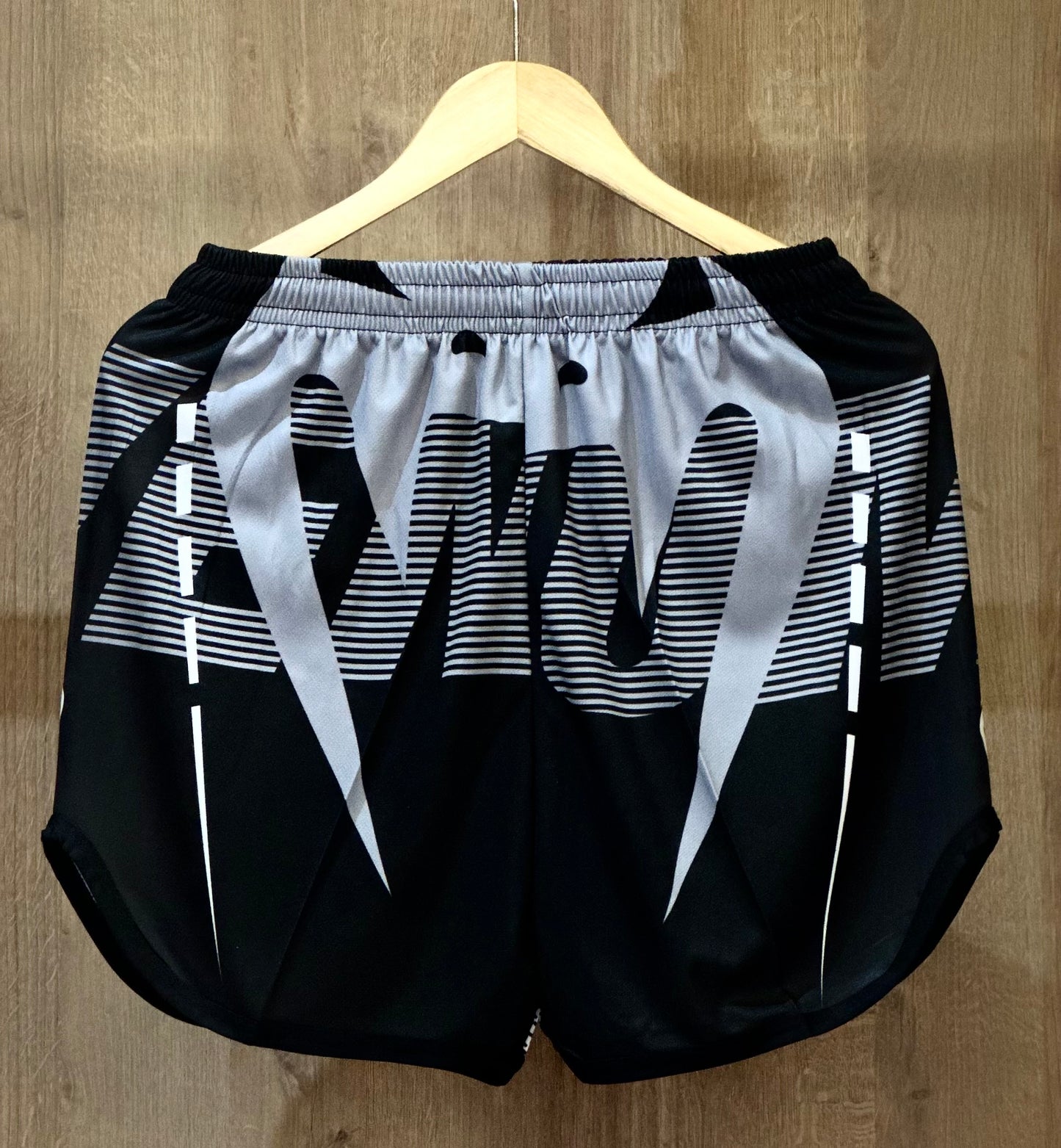 أنسِمبل الرمادي الكلاسي و الجاذبية | Ensemble Gris Charisme | Grey Charisma Ensemble