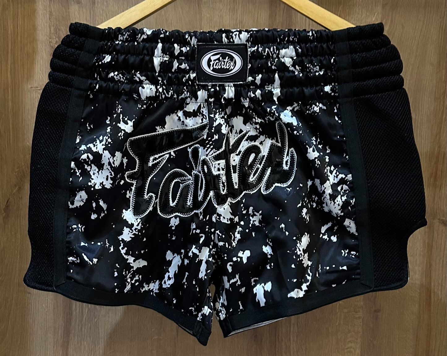 Short Fairtex