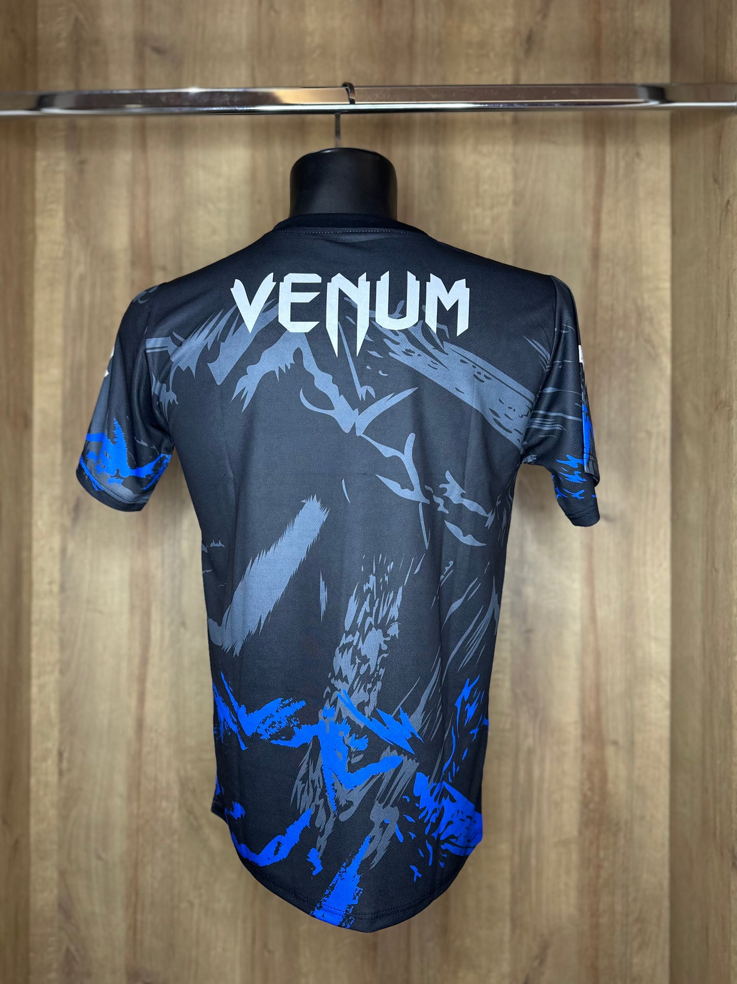 UFC Performance Training Set – Black & Bleu Fightwear Shirt + Shorts
