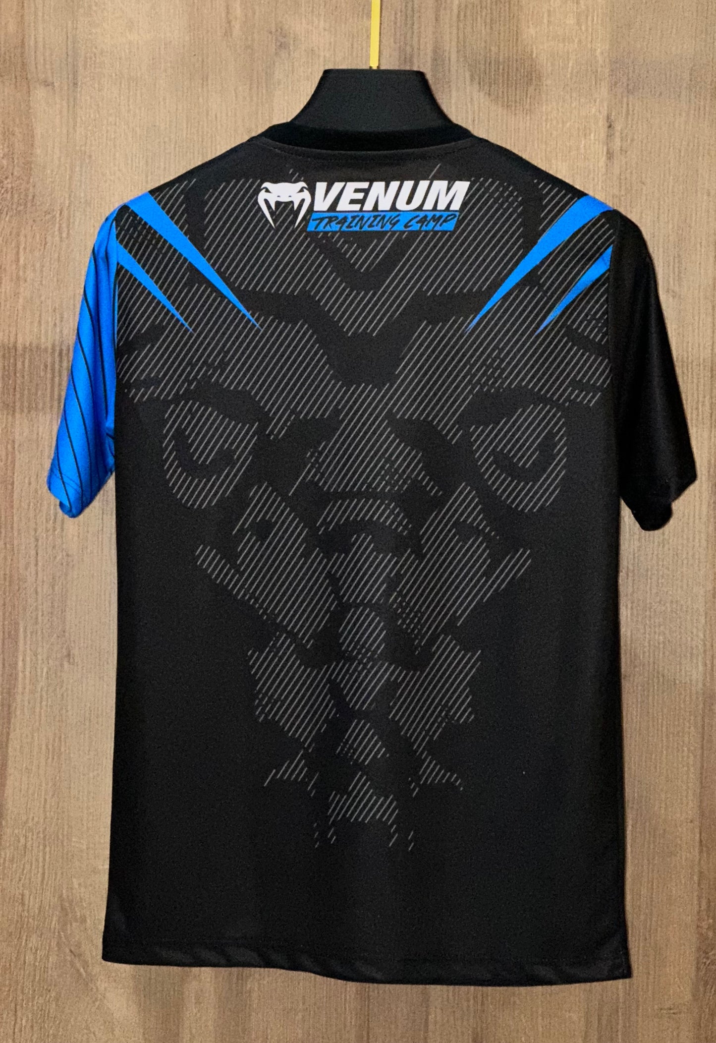 Ensemble Venum Training Camp Homme – T-Shirt & Short Noir/Bleu